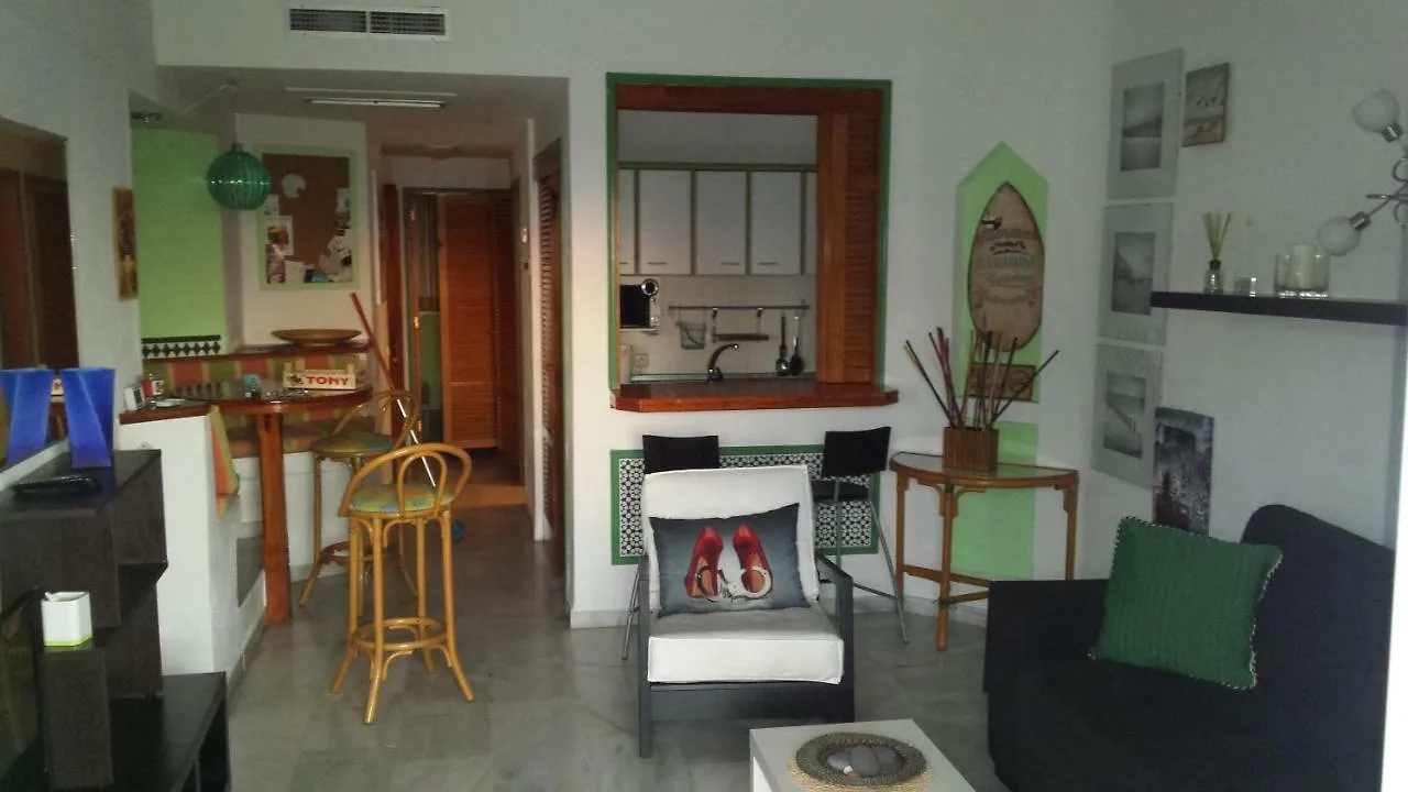 أذيخي Apartamentos Altamira